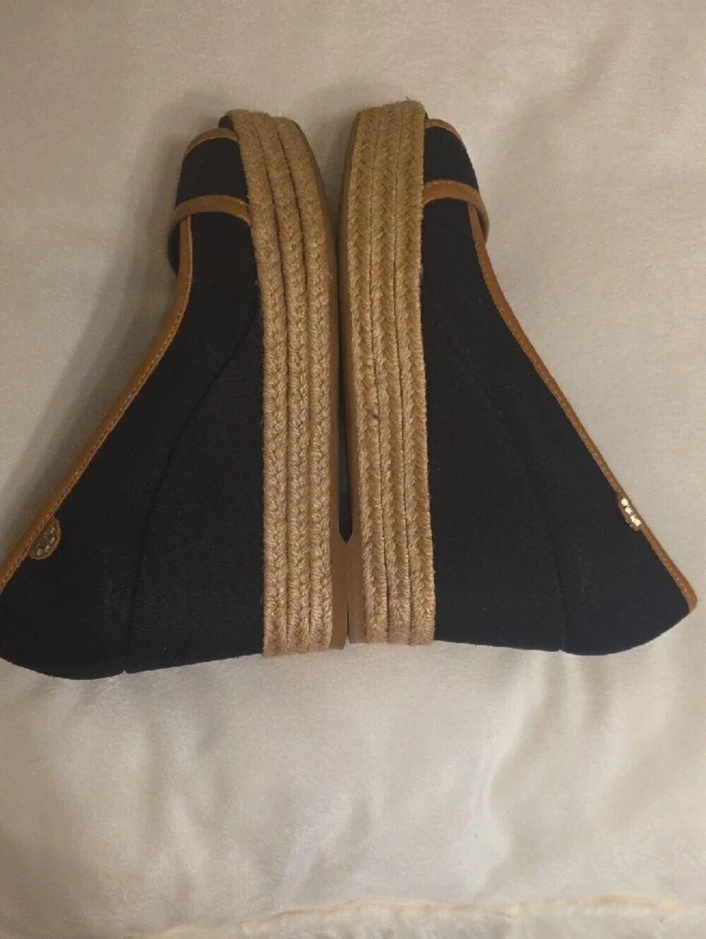 Tory Burch reposhing due